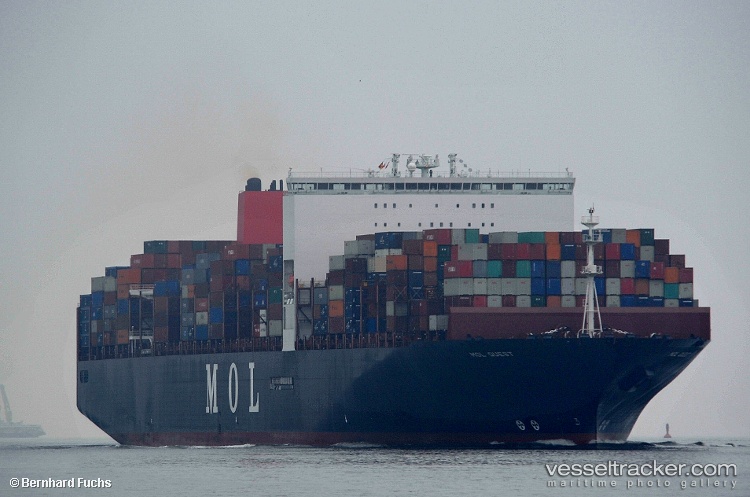 Apl-Lion-City - Container Ship vessel