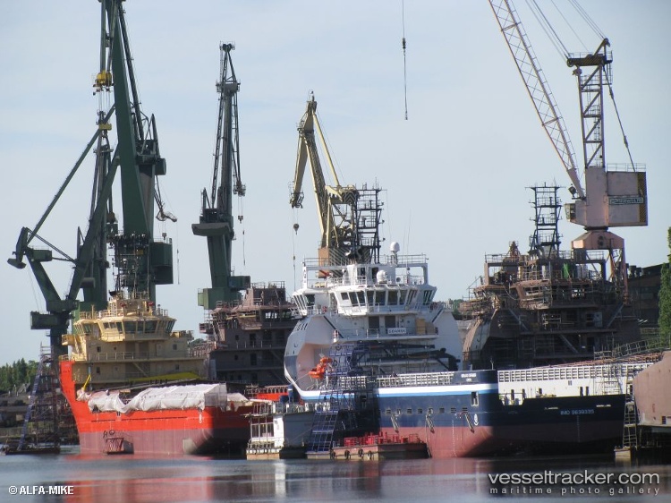 Highland-Defender - Offshore Tug Supply Ship vessel