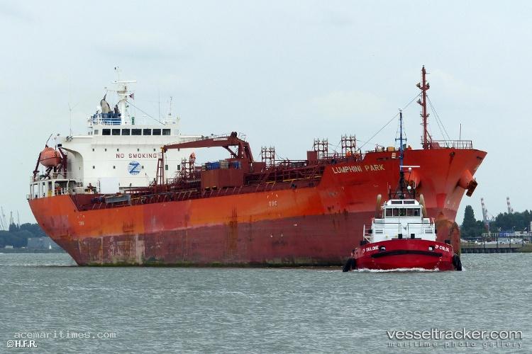 Lumphini-Park - Chemical Oil Products Tanker