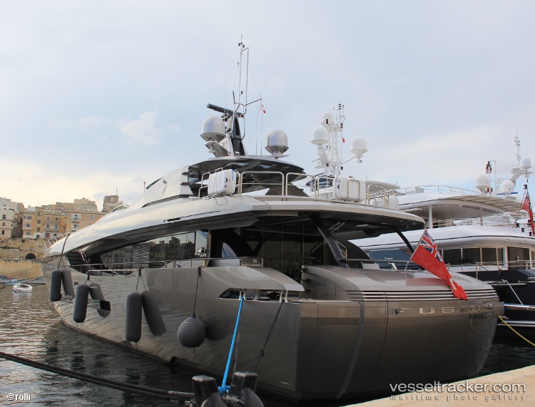 Fusion - Service Ship vessel