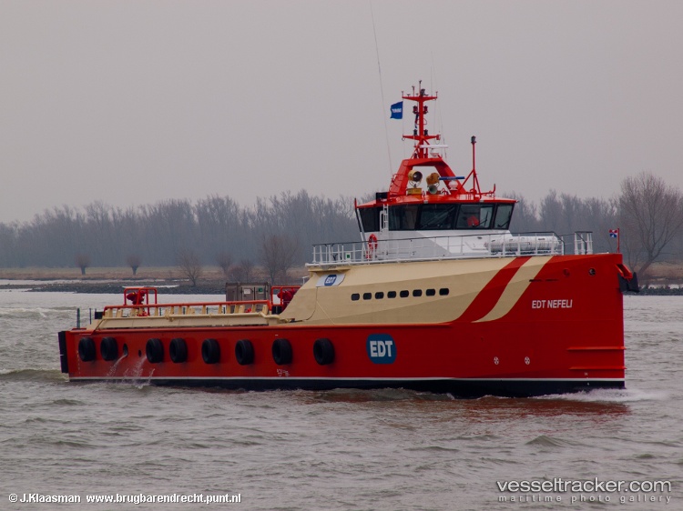 Advantage - Service Ship vessel