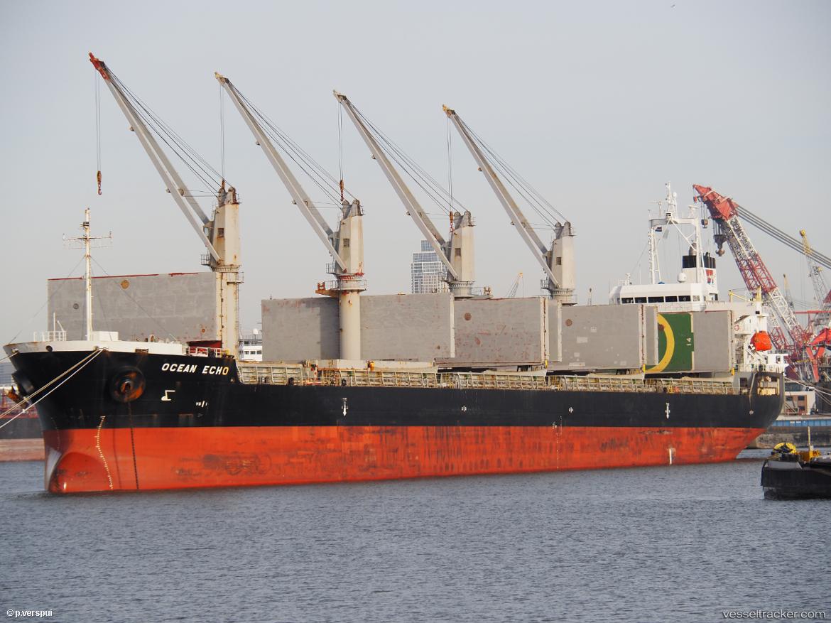 Vanguard - General Cargo Ship vessel