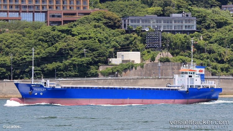 Ganbaronippon - General Cargo Ship vessel