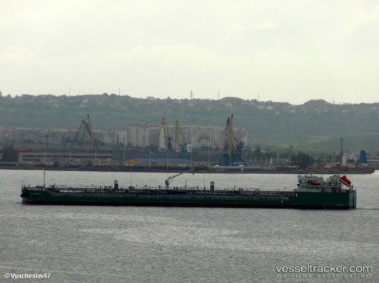 Isaac-Levitan - Chemical Oil Products Tanker vessel