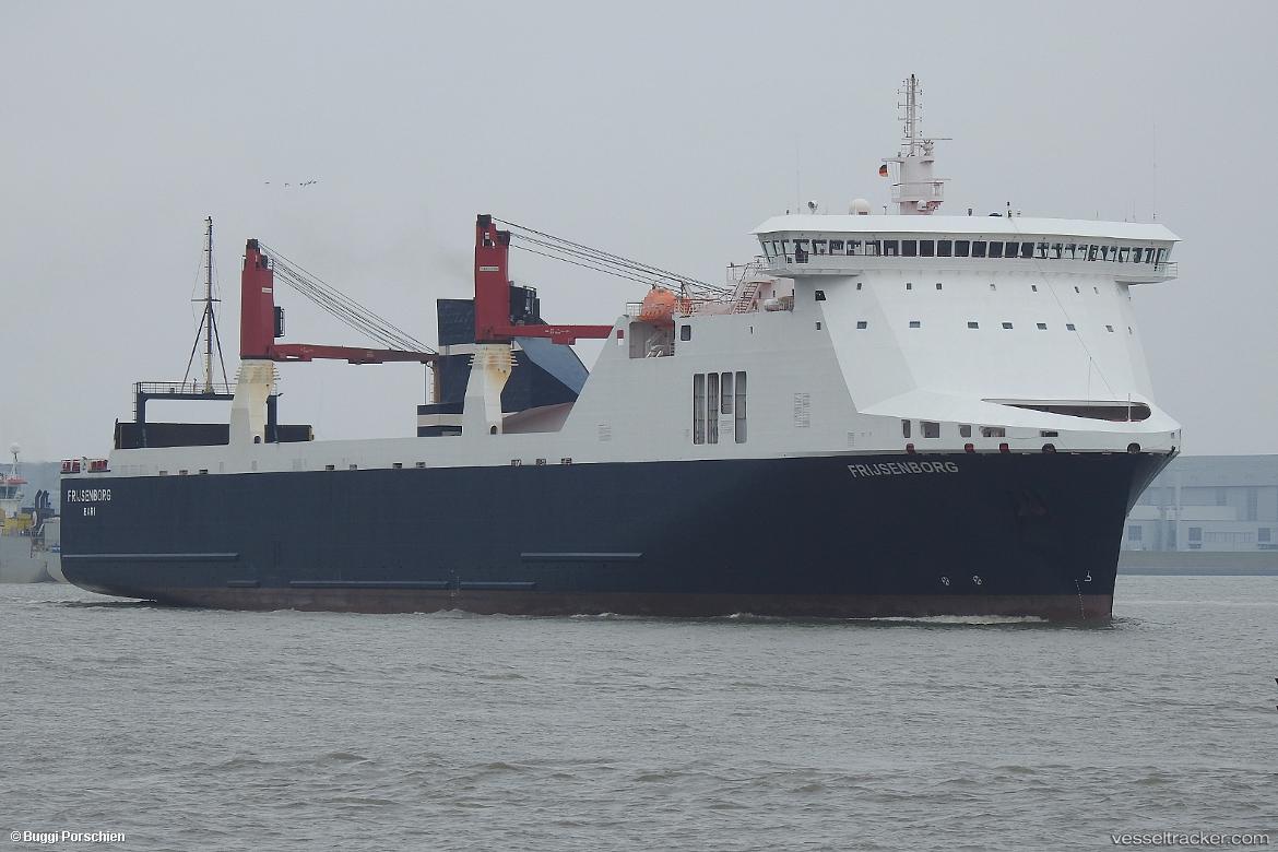 Stena-Forwarder - Ro Ro Cargo Ship vessel