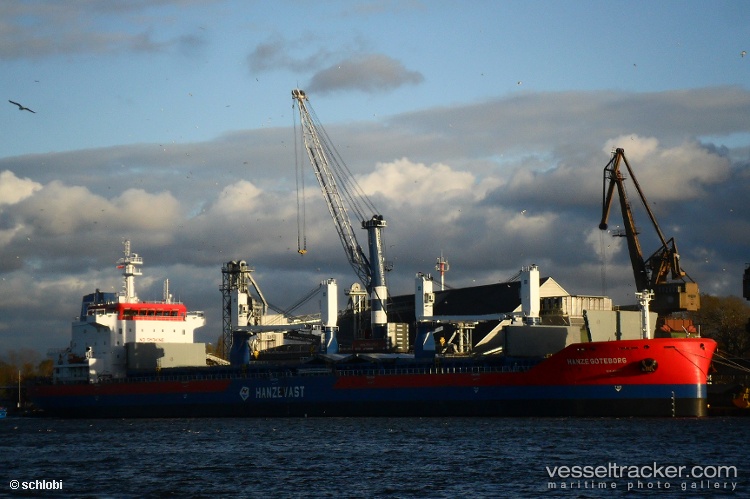 Uniglobe - Bulk Carrier vessel