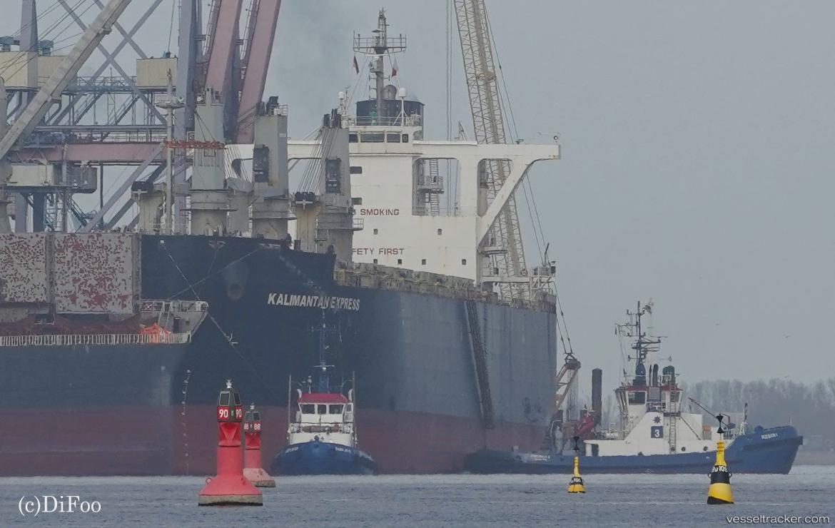 Kalimantan-Express - Wood Chips Carrier