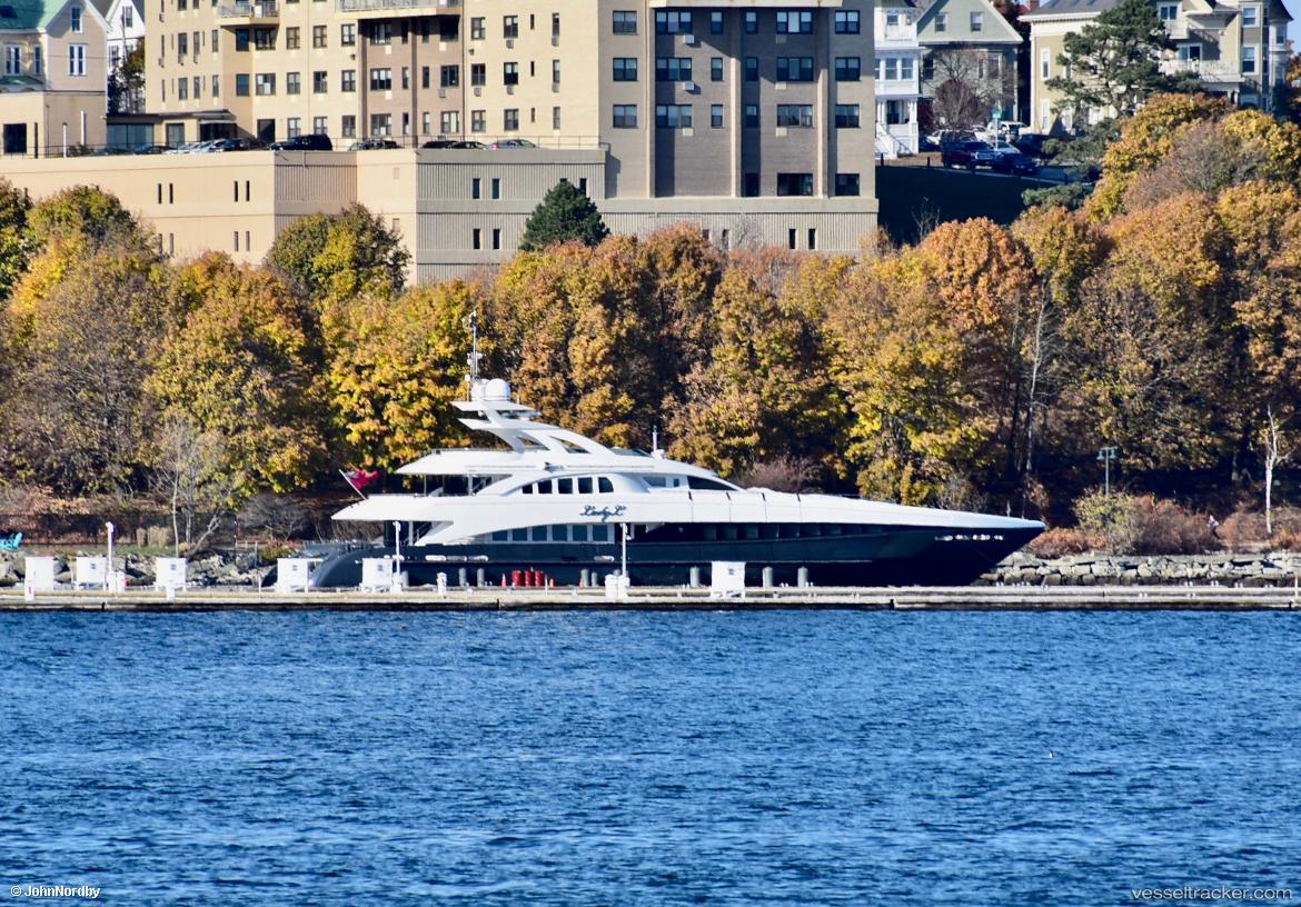 Lady-L - Service Ship vessel