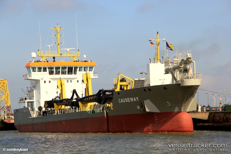 Causeway - Hopper Dredger vessel