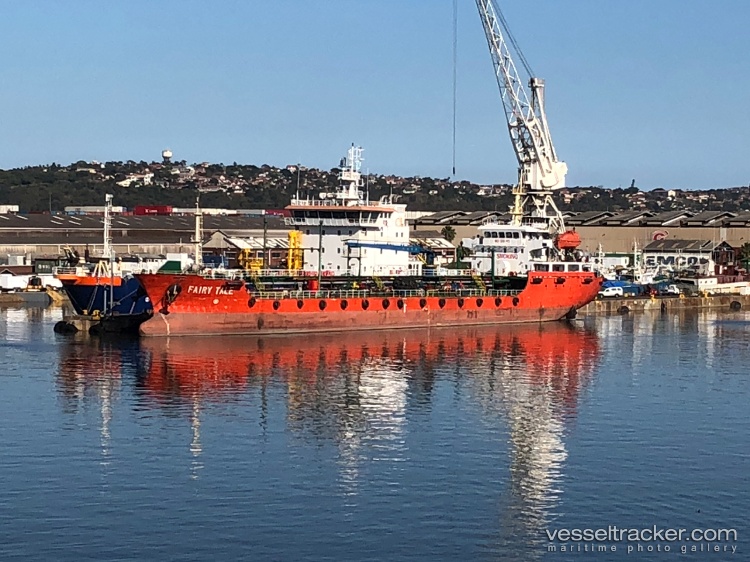 Kawakawa - Oil Products Tanker