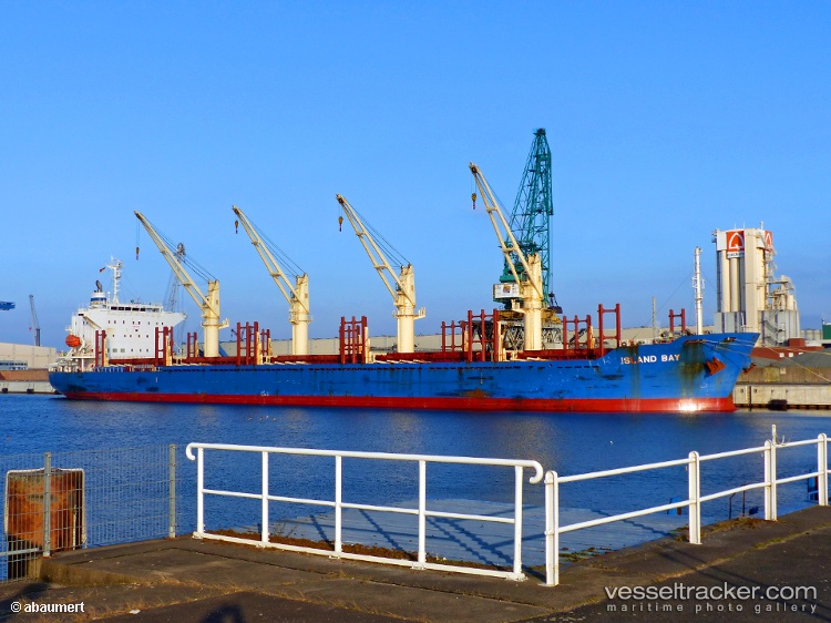 Island-Bay - Bulk Carrier vessel