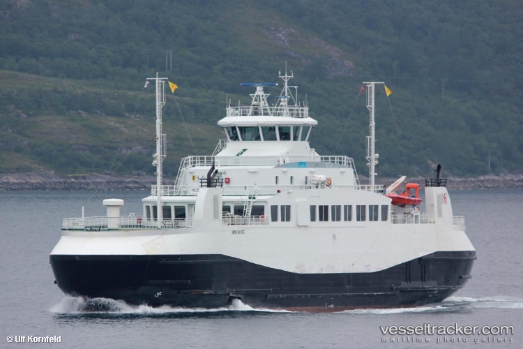 Husoey - Passenger Ro Ro Cargo Ship vessel
