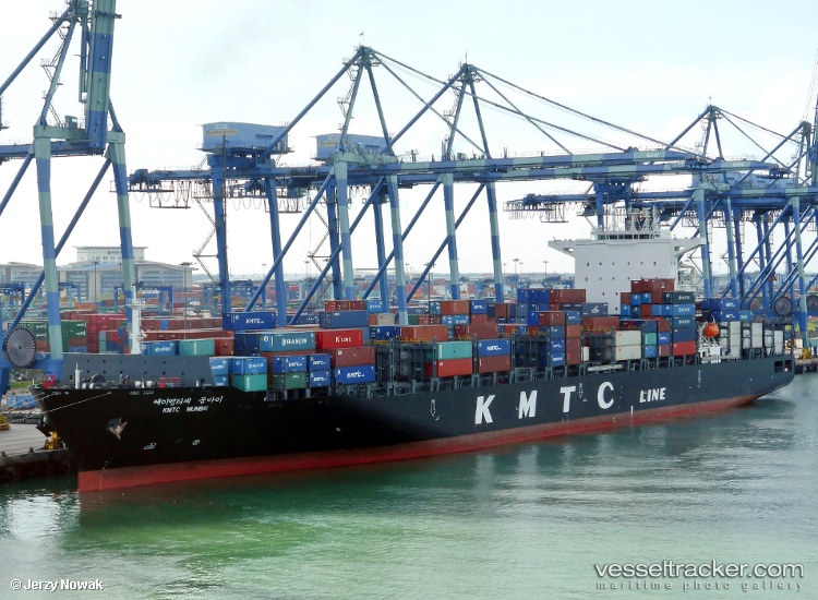Kmtc-Mumbai - Container Ship