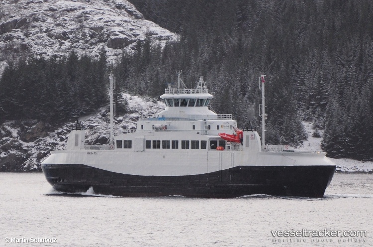 Heroysund - Passenger Ro Ro Cargo Ship vessel