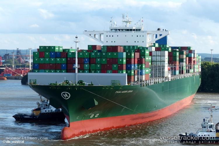 Oakland-Express - Container Ship