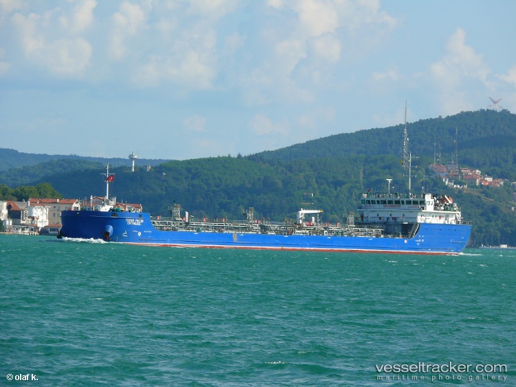 Geroy-Rossii-Pyatnit - Oil Products Tanker vessel