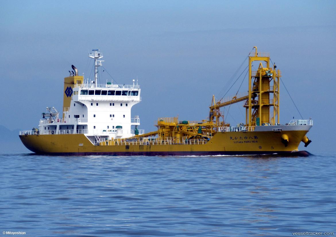 Yutakamaru-No8 - Cement Carrier vessel