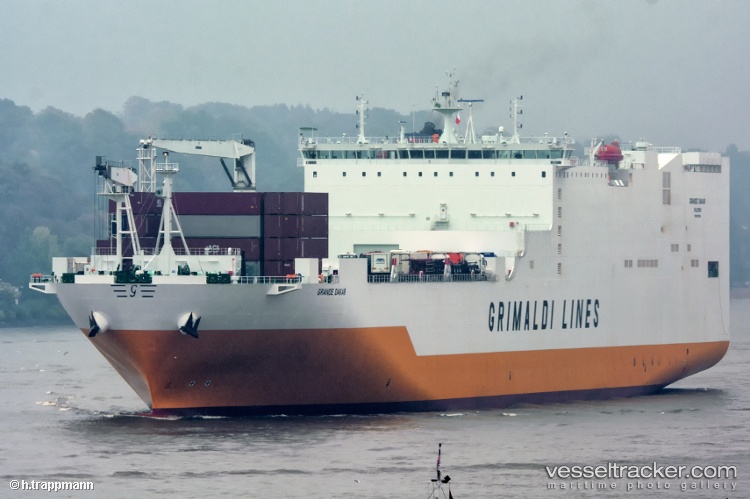 Grande-Dakar - Ro Ro Cargo Ship vessel