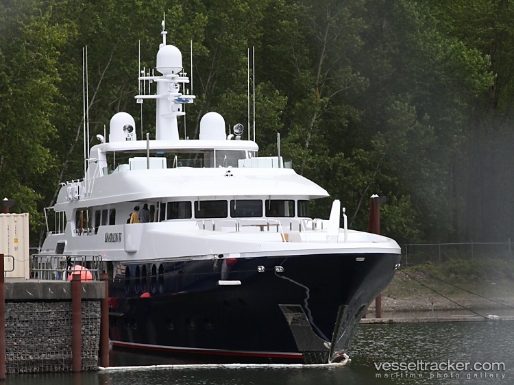 Dnatalin-Iv - Service Ship vessel