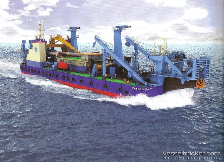 Cassiopeia-V - Dredger vessel