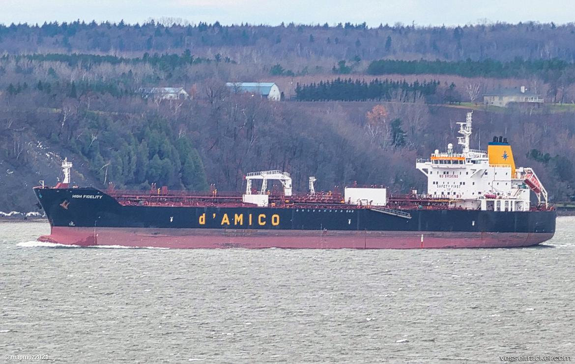 High-Fidelity - Chemical Oil Products Tanker vessel