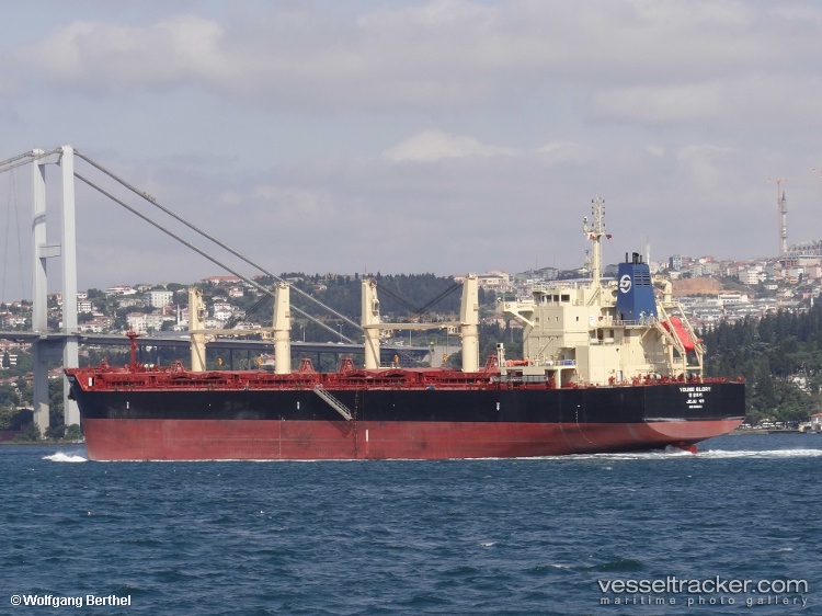 Young-Glory - Bulk Carrier vessel