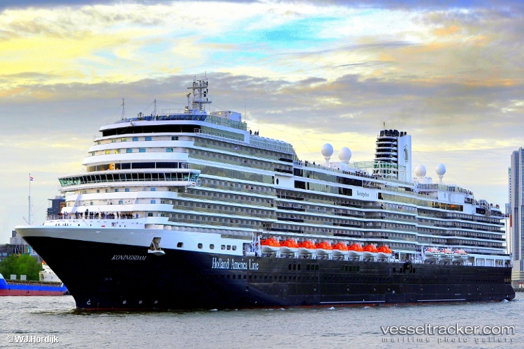 Koningsdam - Cruise Ship