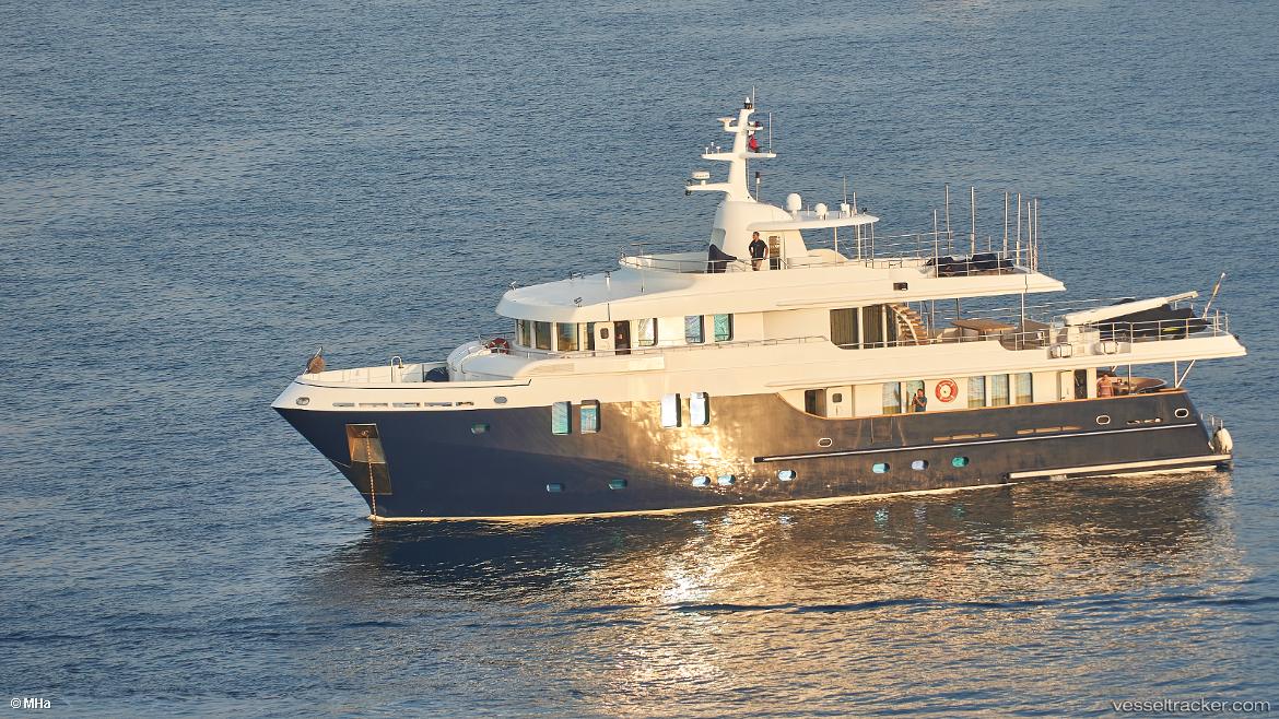 Forty-Two - Service Ship vessel