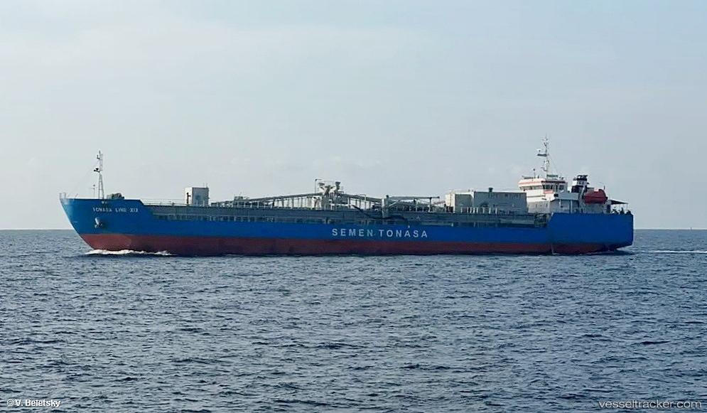 Tonasa-Line-Xix - Cement Carrier vessel