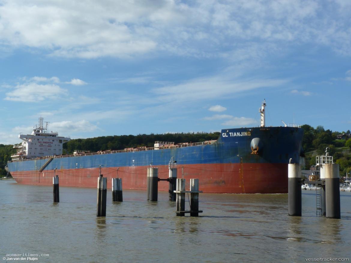 Mandarin-Kaohsiung - Bulk Carrier