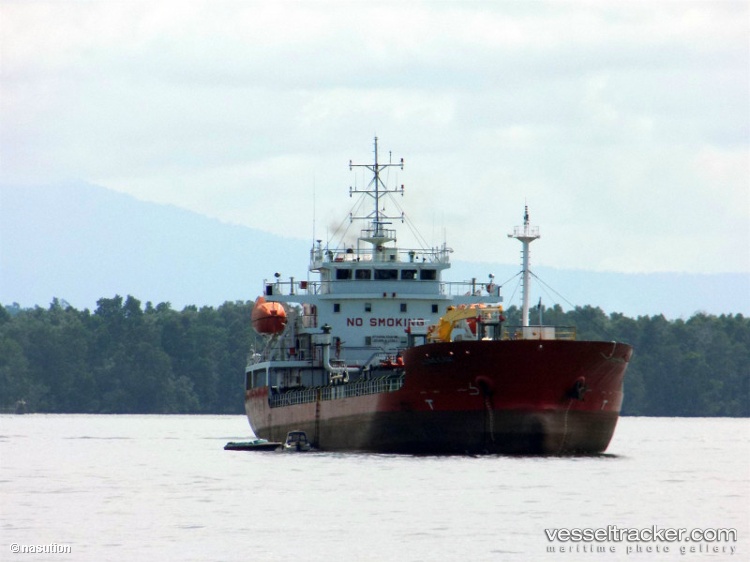 Mt-Atlantic-Marlin - Oil Products Tanker vessel