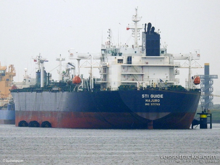 Sti-Guide - Crude Oil Tanker vessel