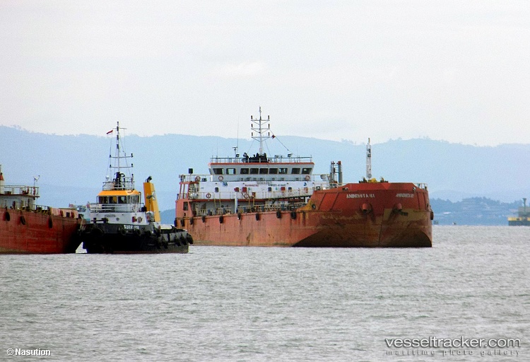 Spob.anindhita81 - Oil Products Tanker vessel