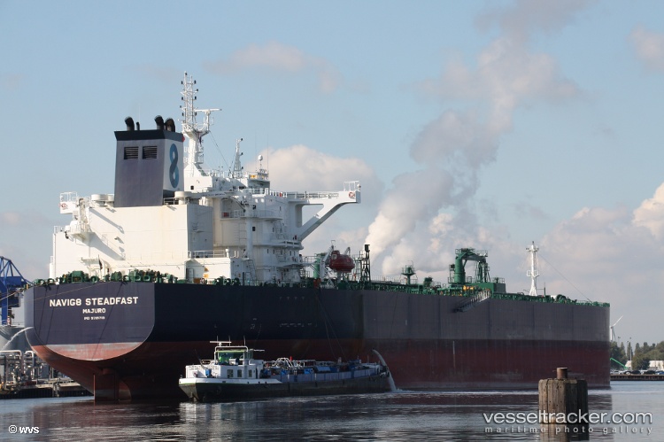 Sti-Steadfast - Crude Oil Tanker vessel