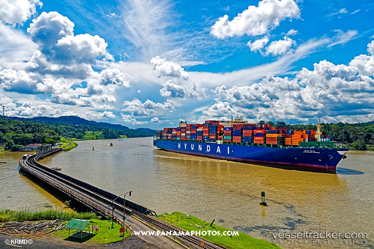 Hyundai-Mars - Container Ship vessel