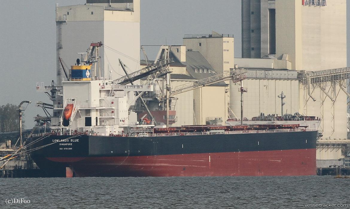 Lowlands-Blue - Bulk Carrier