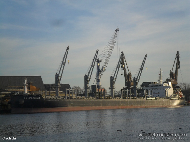 African-Logrunner - Bulk Carrier vessel