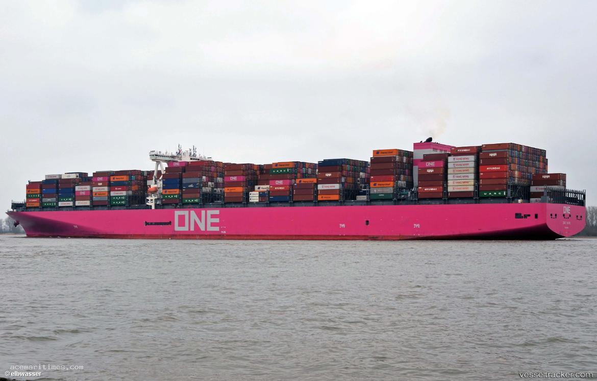 One-Hawk - Container Ship