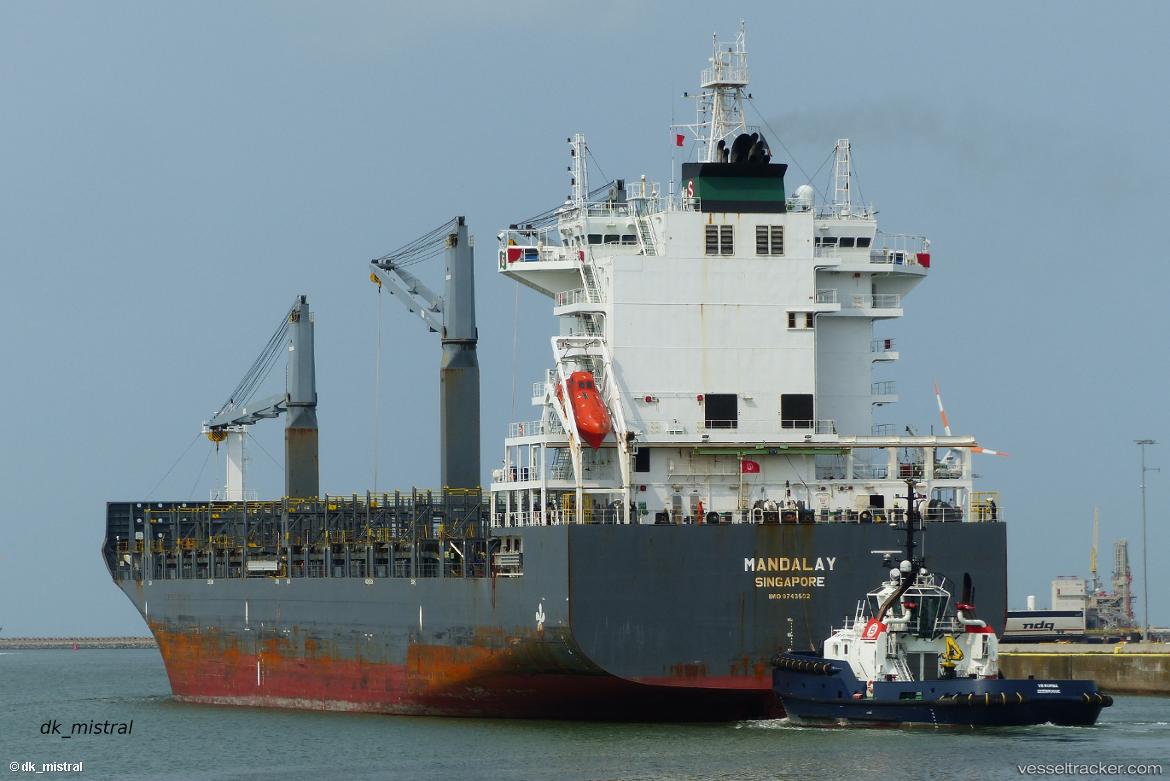 Magdalena-Schulte - Container Ship vessel