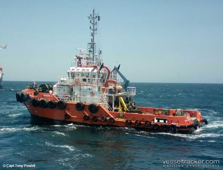 Naghi-2 - Tug vessel