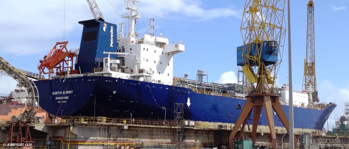 Earth-Summit - Lpg Tanker vessel