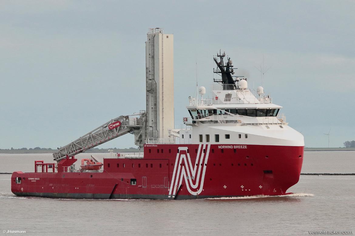 Norwind-Breeze - Fire Fighting Vessel vessel