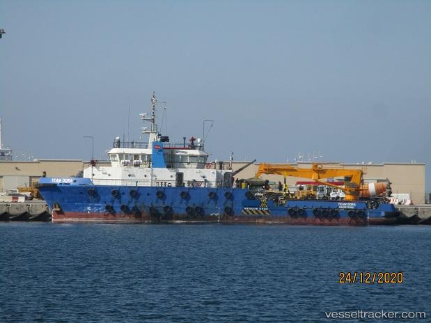 Team-Dora - Work Repair Vessel vessel