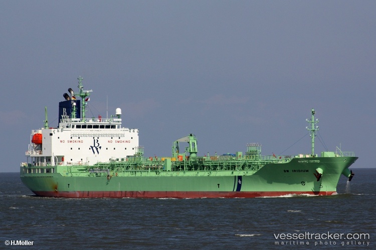Radiant-Ray - Chemical Oil Products Tanker vessel