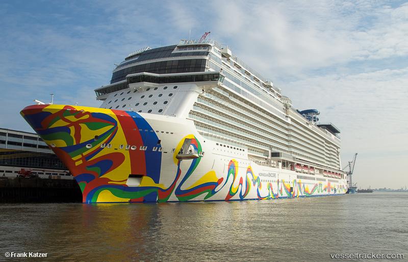 Norwegian-Encore - Cruise Ship vessel