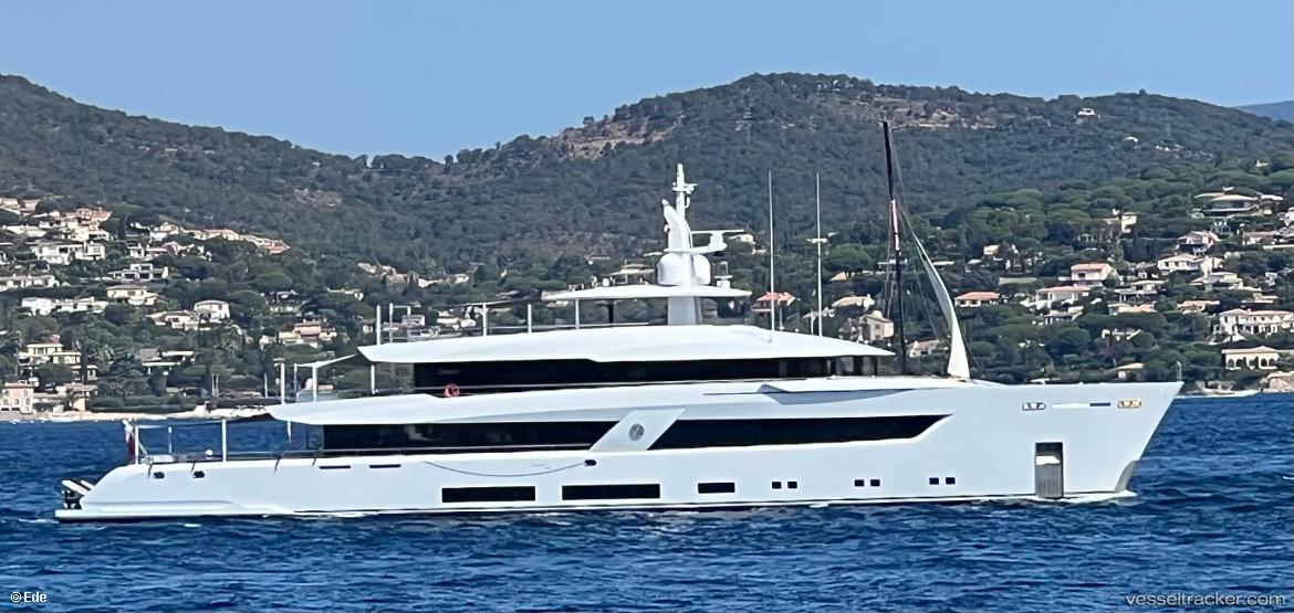 Ares - Service Ship vessel
