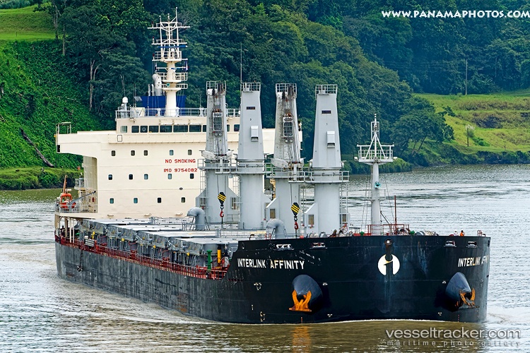 Tomini-Alize - Bulk Carrier vessel
