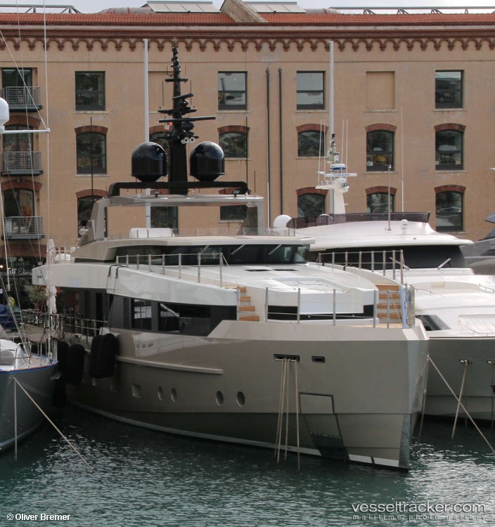 Safe-Haven - Service Ship vessel