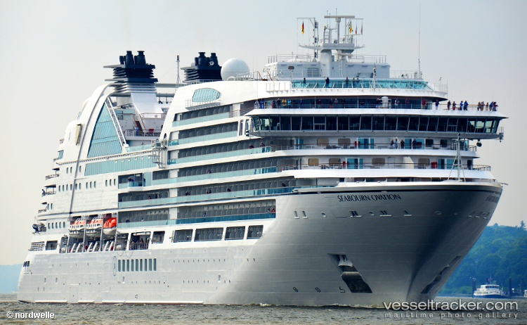 Seabourn-Ovation - Cruise Ship vessel