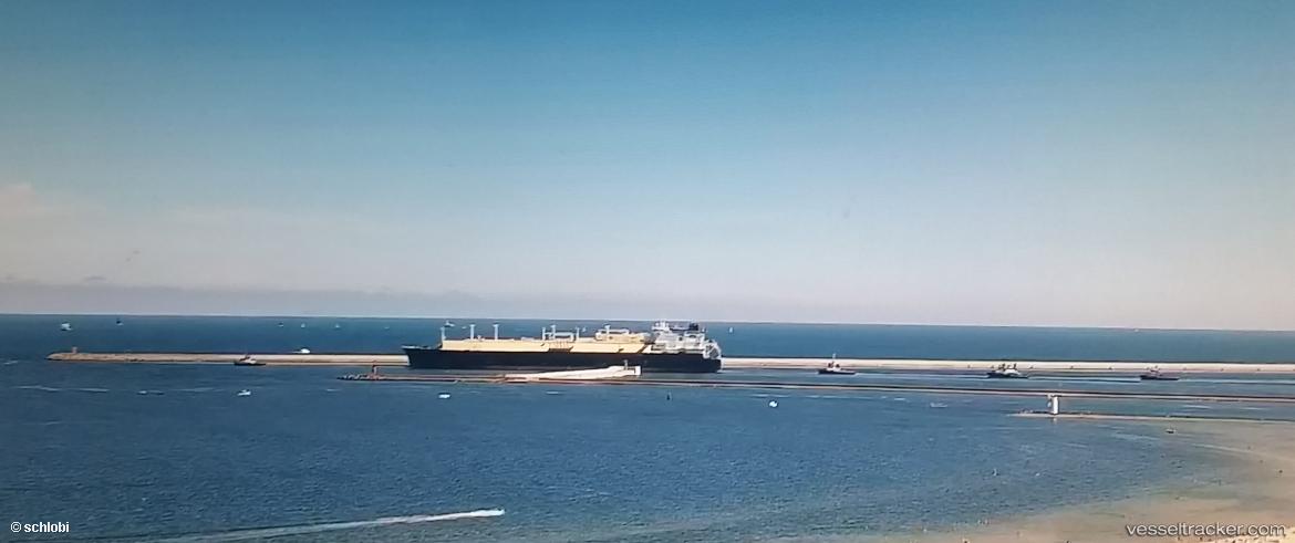 British-Listener - Lng Tanker vessel